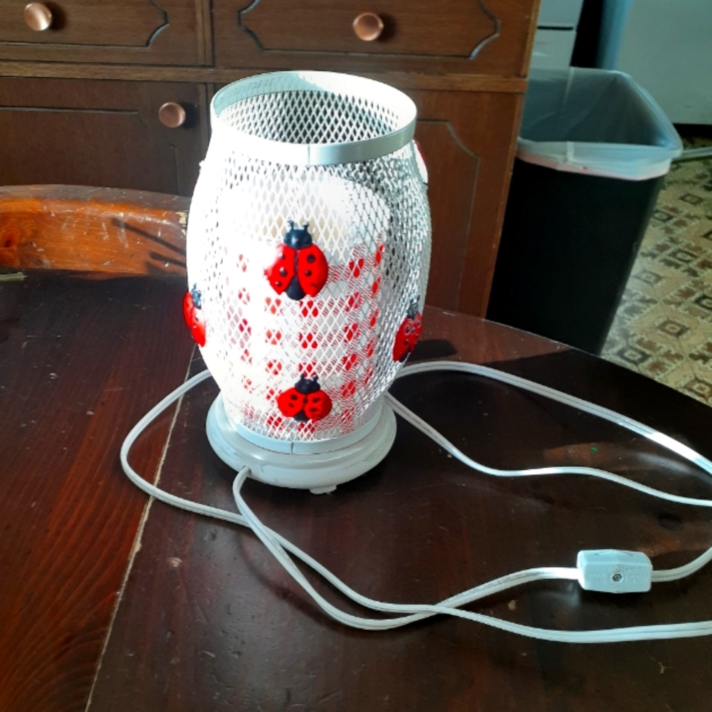 Pink zebra warmer